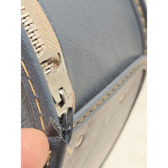 Vtg Suitcase Oval Train Case Egg Shape 1960 Carry On Bag Blue Mid-Century Preppy - Picture 4 of 12